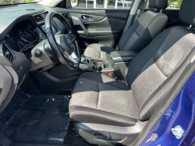 Used 2020 Nissan Rogue SV w/ Sun & Sound Touring Package AWD/4WD image 21