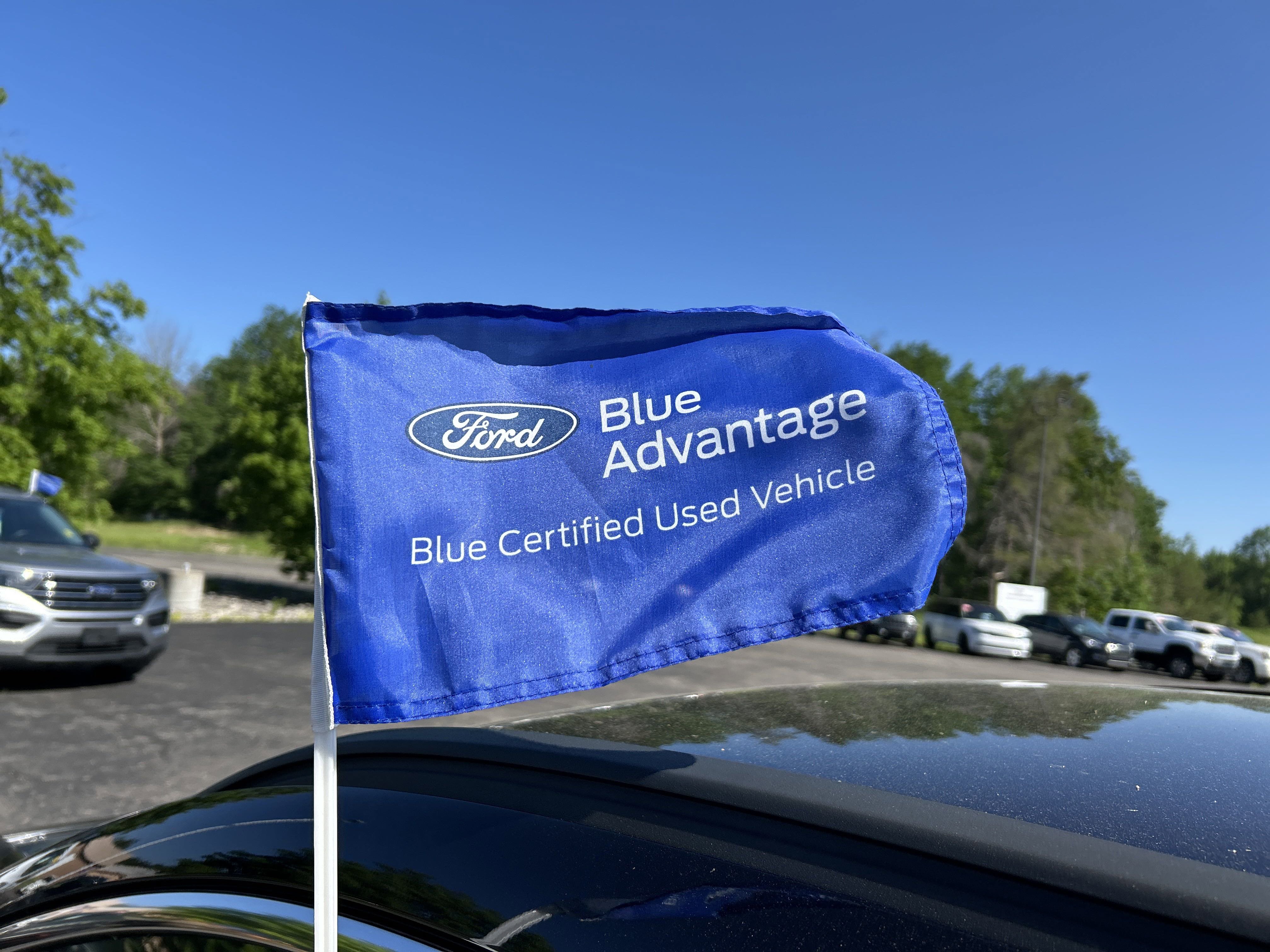 Certified 2022 Ford Escape Titanium image 35