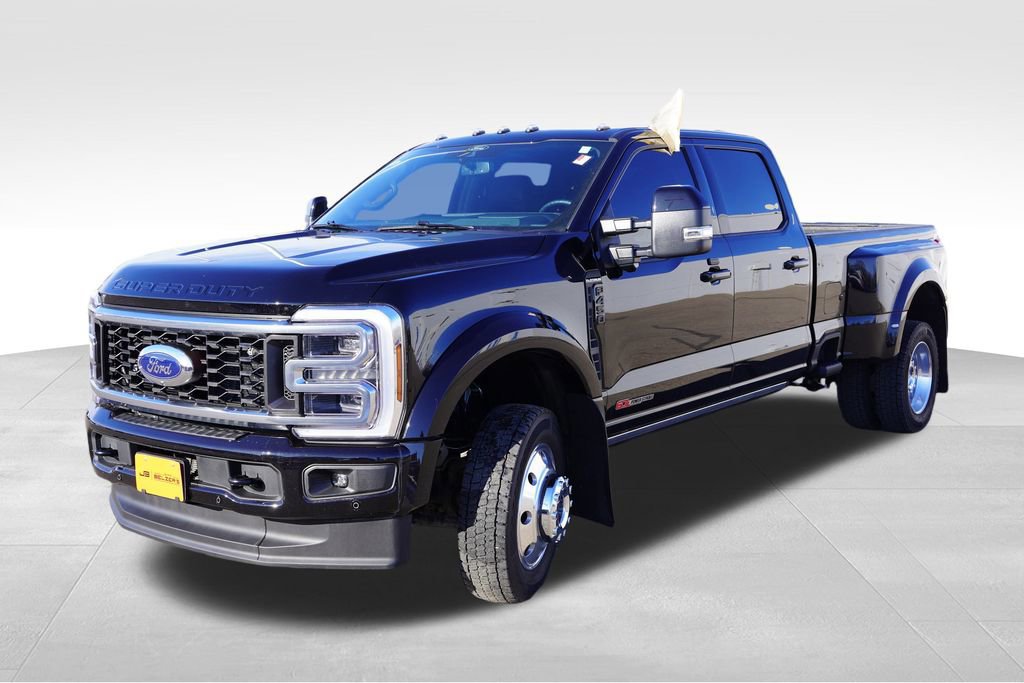 Certified 2025 Ford F450 Platinum w/ FX4 Off-Road Package image 2