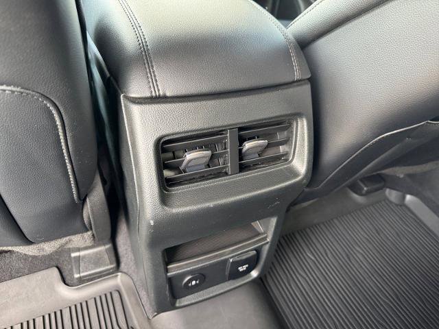 Certified 2024 Ford Edge SEL w/ Convenience Package image 17