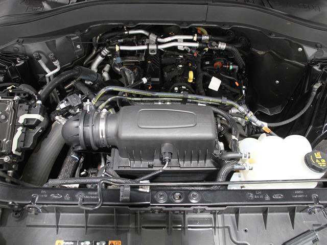 Certified 2021 Ford Explorer XLT w/ Equipment Group 202A image 22