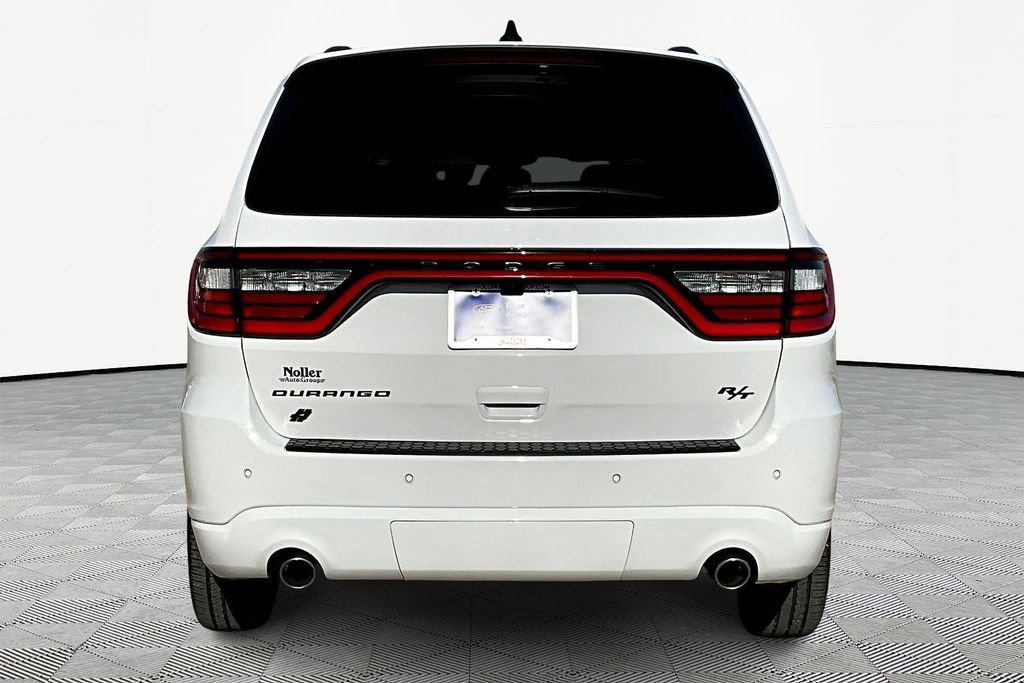 Used 2024 Dodge Durango R/T w/ Blacktop Package AWD/4WD image 3