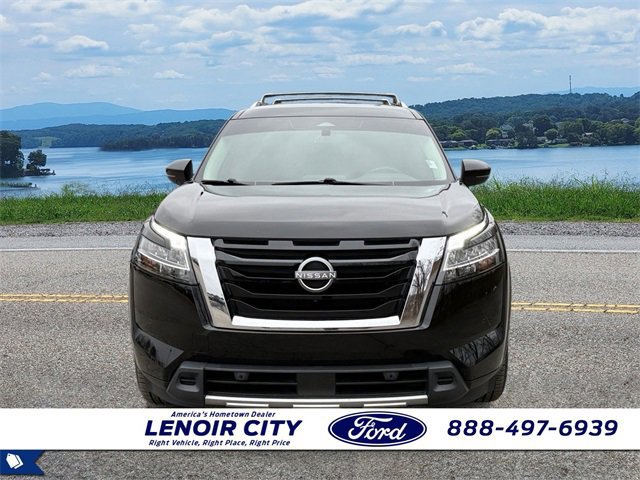 Used 2023 Nissan Pathfinder SL image 8