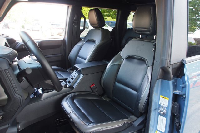 Certified 2025 Ford Bronco Outer Banks w/ Sasquatch Package AWD/4WD image 15