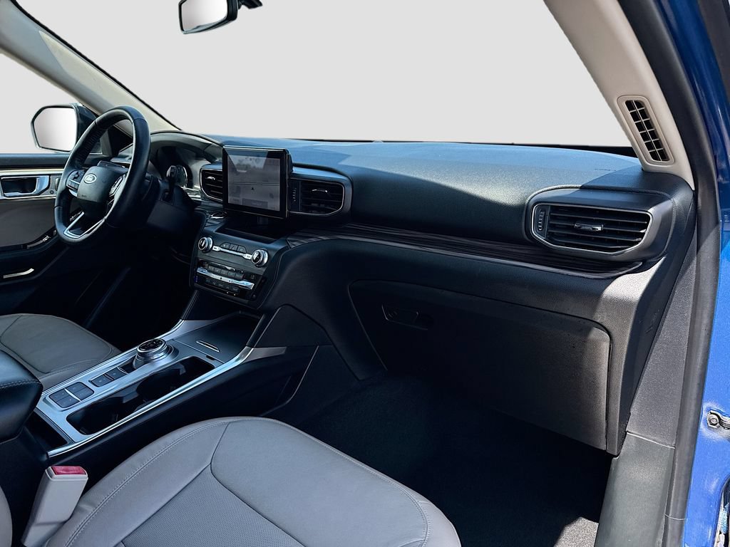Certified 2020 Ford Explorer Limited RWD image 34
