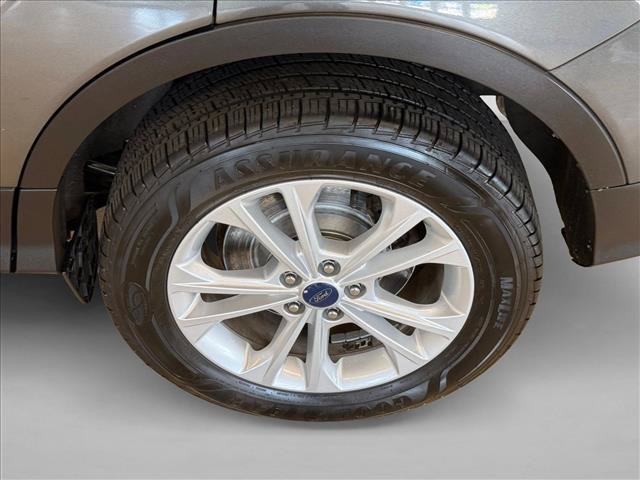 Certified 2018 Ford Escape SE AWD/4WD image 24