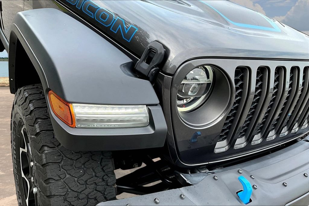 Used 2022 Jeep Wrangler Unlimited Rubicon 4xe w/ Steel Bumper Group AWD/4WD image 34