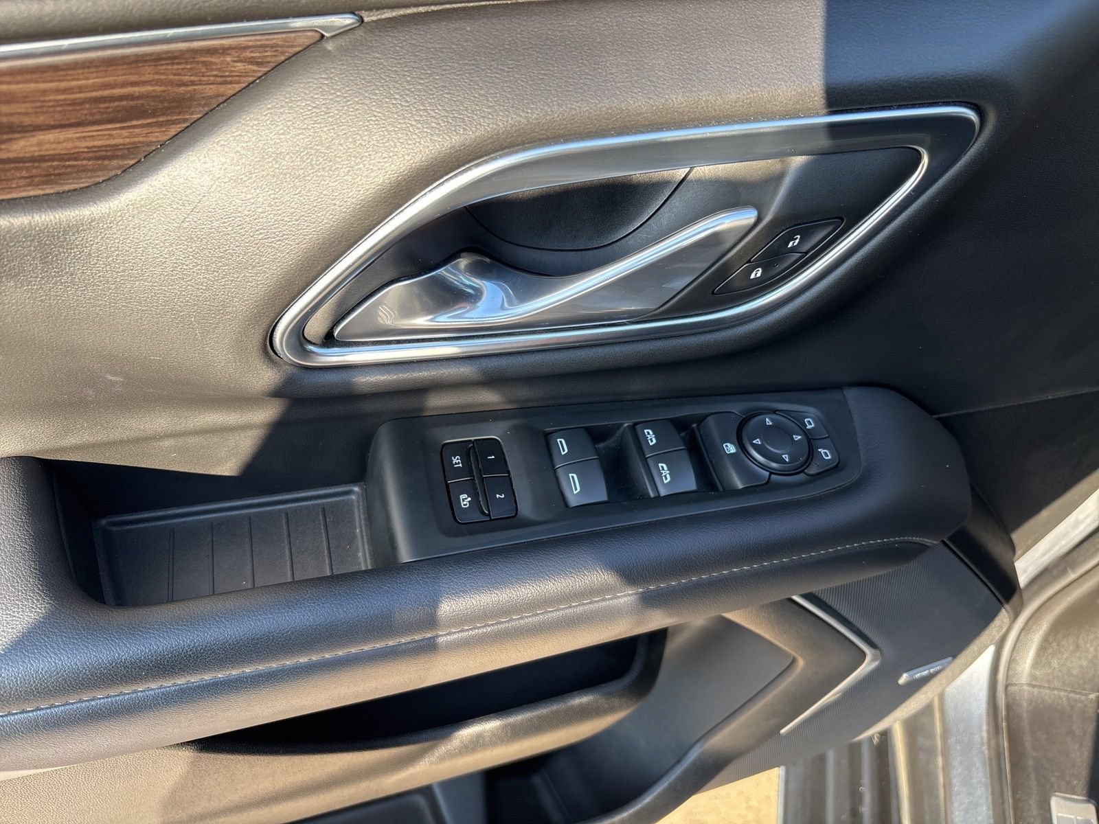 Used 2022 Chevrolet Tahoe LT RWD image 19