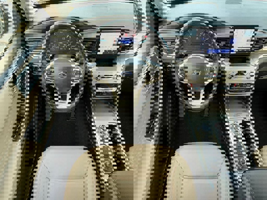 Certified 2023 Ford Explorer XLT w/ Equipment Group 202A image 10