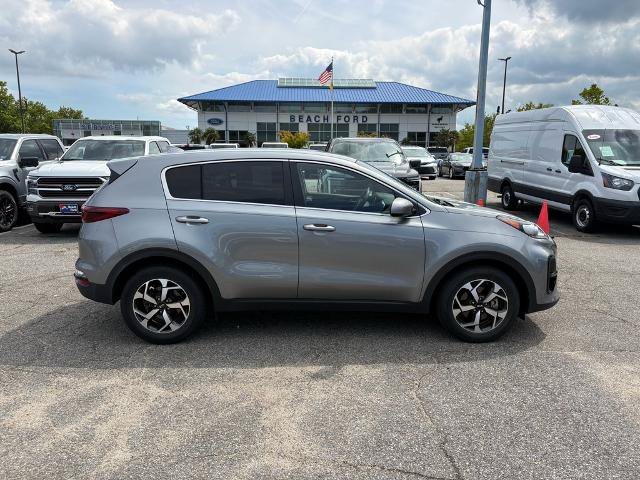 Used 2020 Kia Sportage LX FWD image 4