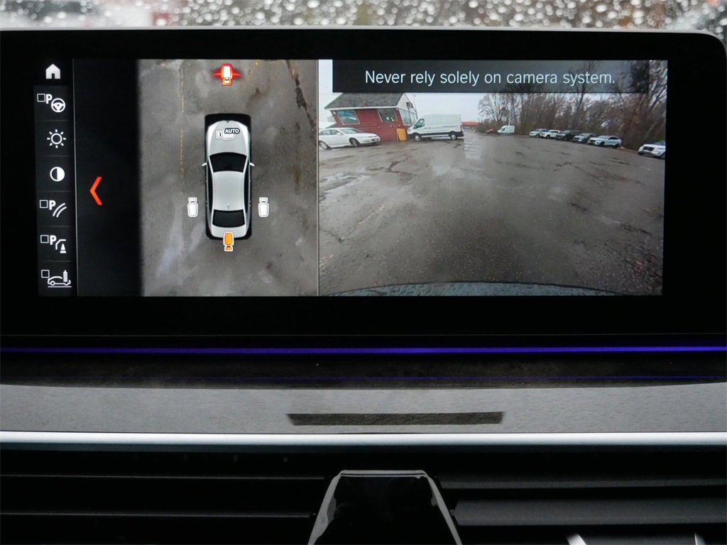 Used 2018 BMW 540i xDrive image 23