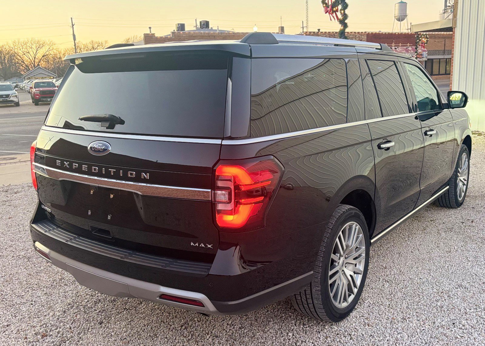 Certified 2024 Ford Expedition Max Limited image 5