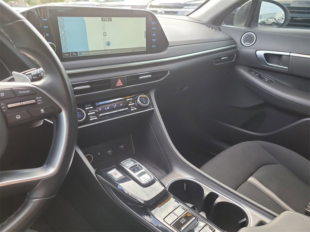 Used 2023 Hyundai Sonata SEL w/ Cargo Package image 18