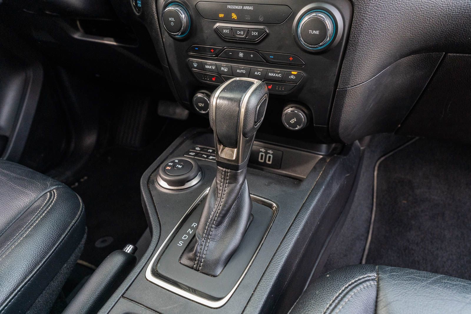 Certified 2019 Ford Ranger Lariat w/ Equipment Group 501A Mid image 15