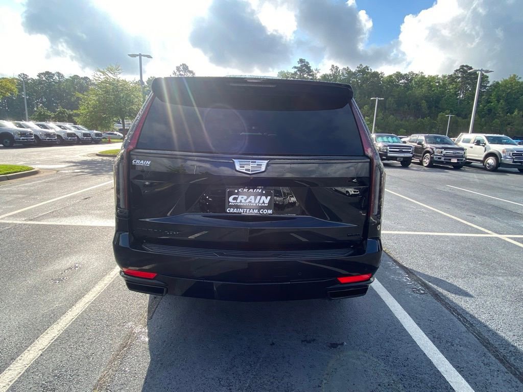 Used 2023 Cadillac Escalade Sport w/ LPO, ONYX Package AWD/4WD image 6