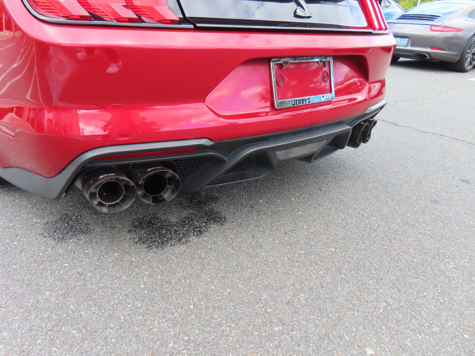 Certified 2022 Ford Mustang Shelby GT500 w/ Technology Package RWD image 14