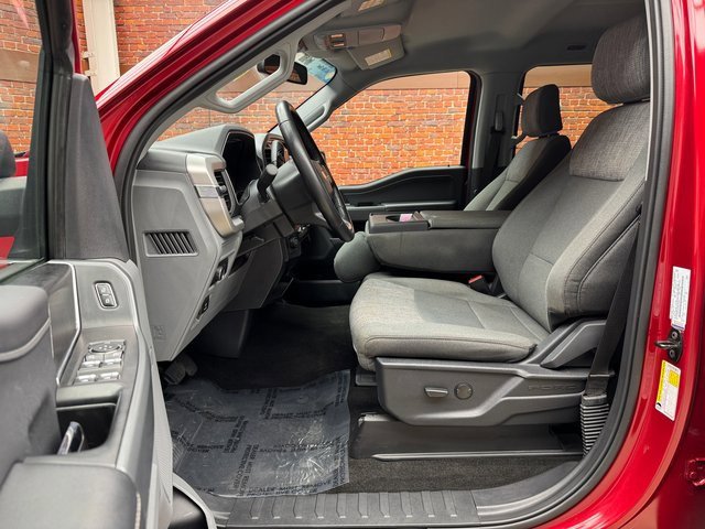 Certified 2022 Ford F150 XLT w/ Equipment Group 301A Mid image 23