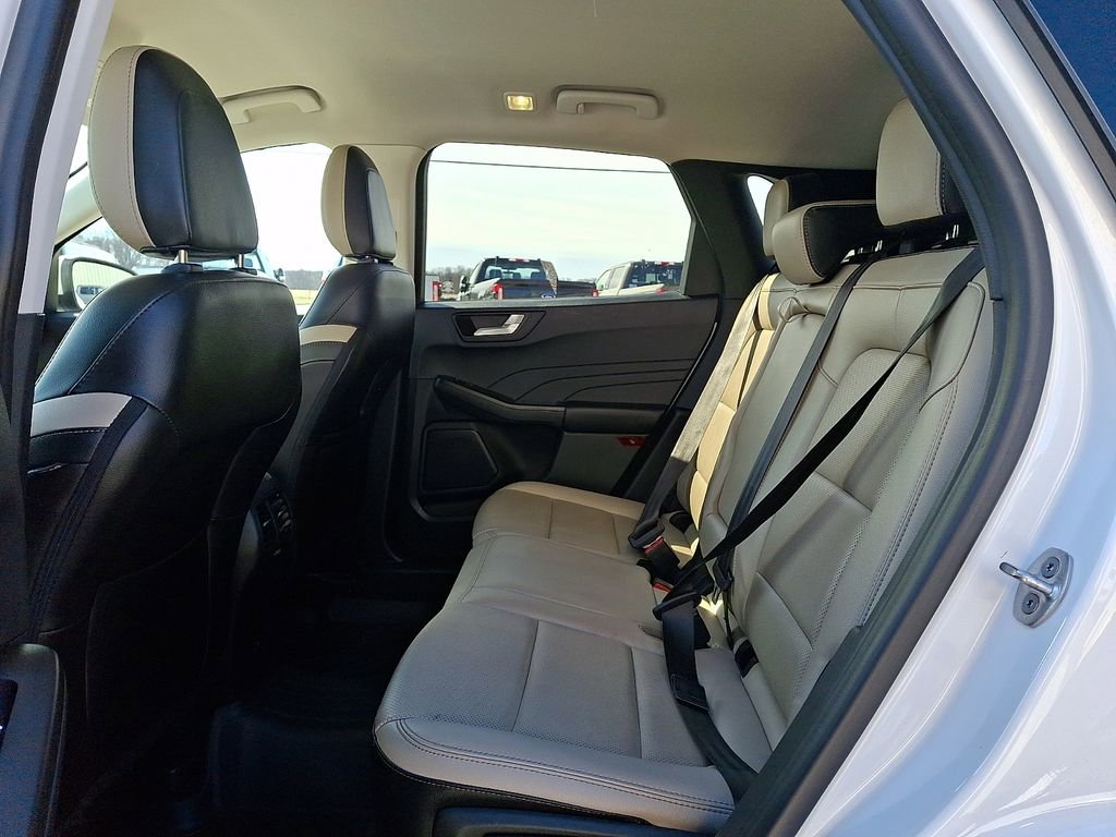 Certified 2022 Ford Escape SEL image 10