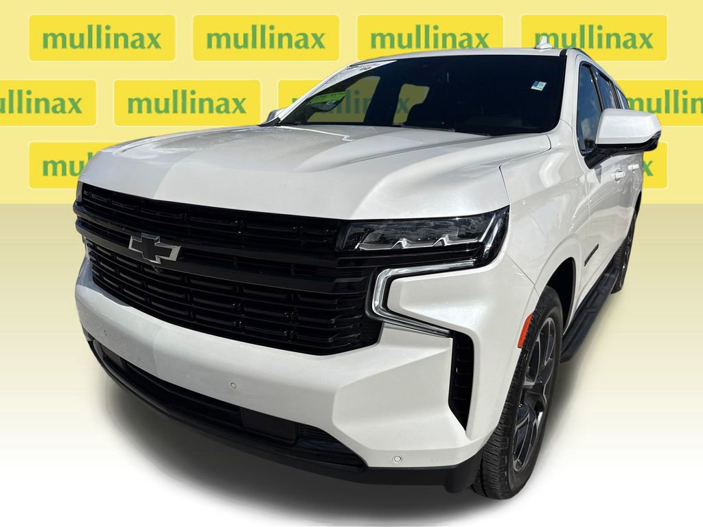 Used 2023 Chevrolet Suburban RST w/ Luxury Package image 5