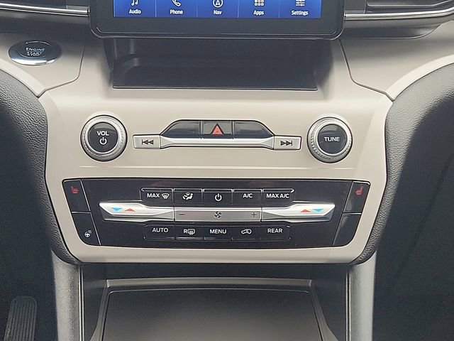 Certified 2023 Ford Explorer XLT w/ Equipment Group 202A image 17