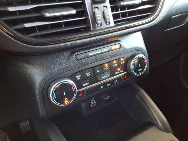 Certified 2025 Ford Escape ST-Line Select AWD/4WD image 15