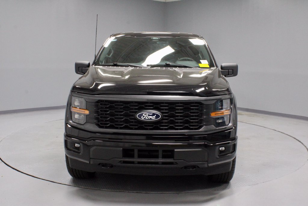 Certified 2025 Ford F150 STX w/ Equipment Group 200A AWD/4WD image 5