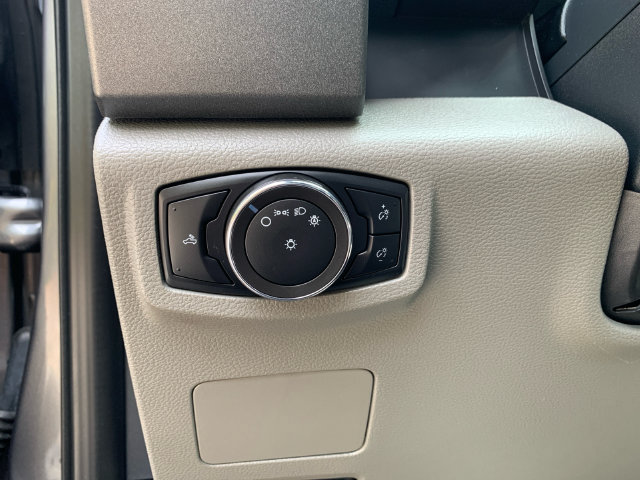 Certified 2022 Ford F250 XL w/ STX Appearance Package AWD/4WD image 17