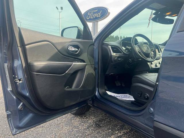 Used 2021 Jeep Cherokee Latitude Lux 80th Anniv w/ Quick Order Package 26U 80TH AWD/4WD image 9