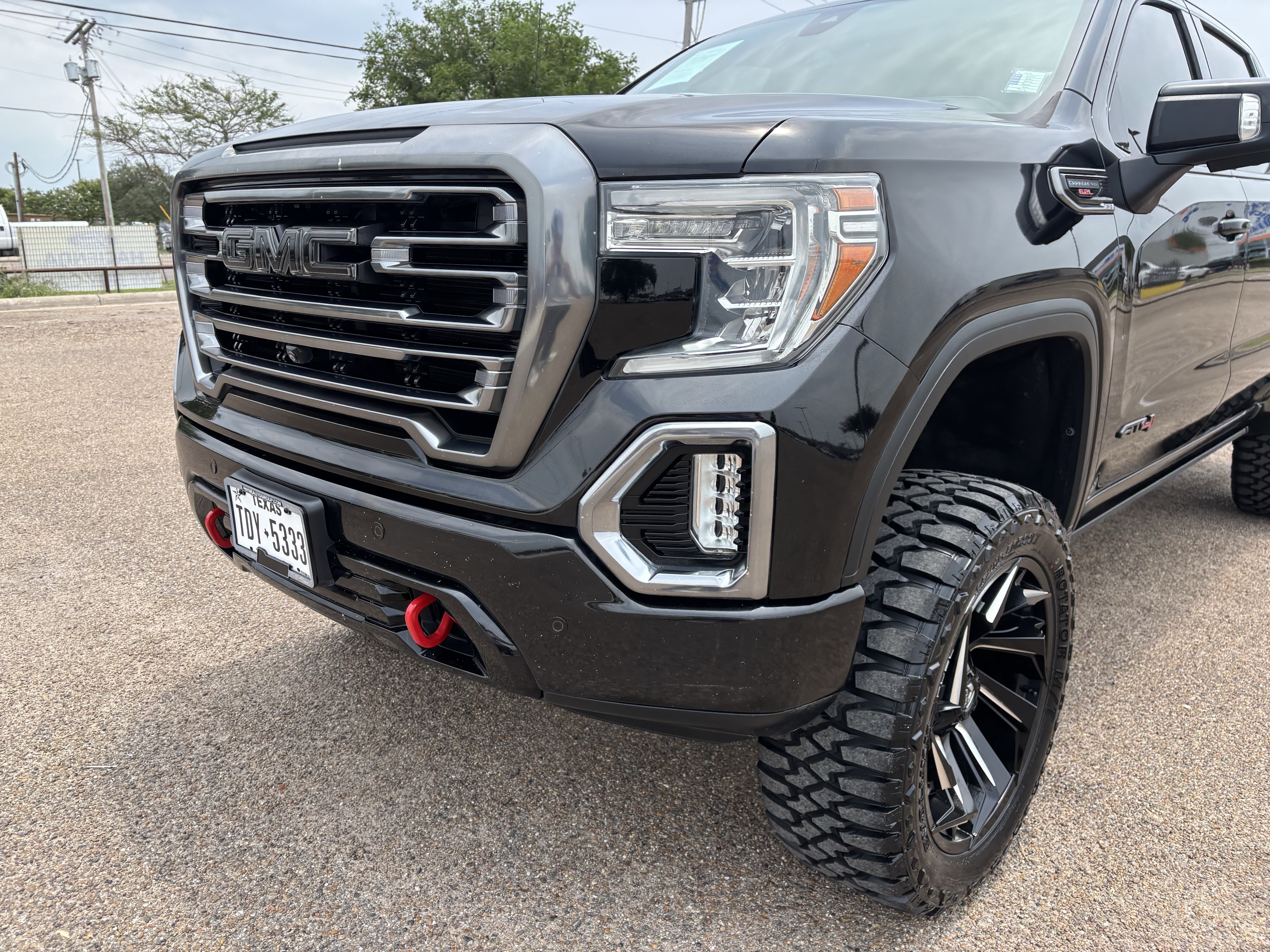 Used 2020 GMC Sierra 1500 AT4 w/ AT4 Premium Package AWD/4WD image 7