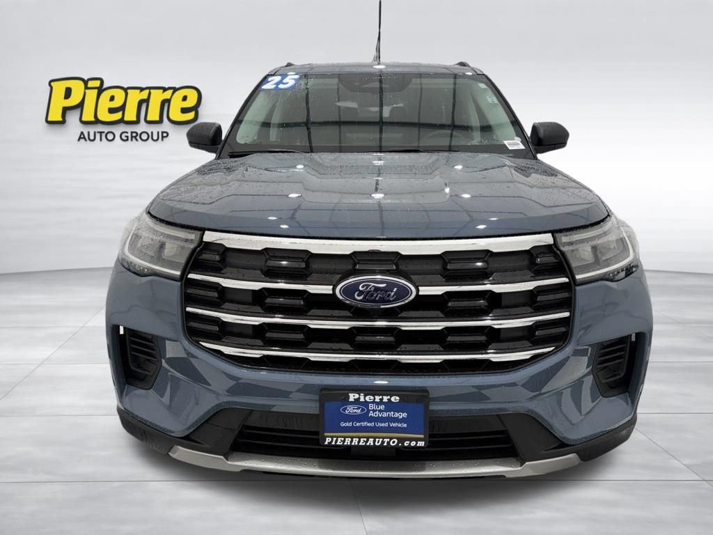 Certified 2025 Ford Explorer Active image 6