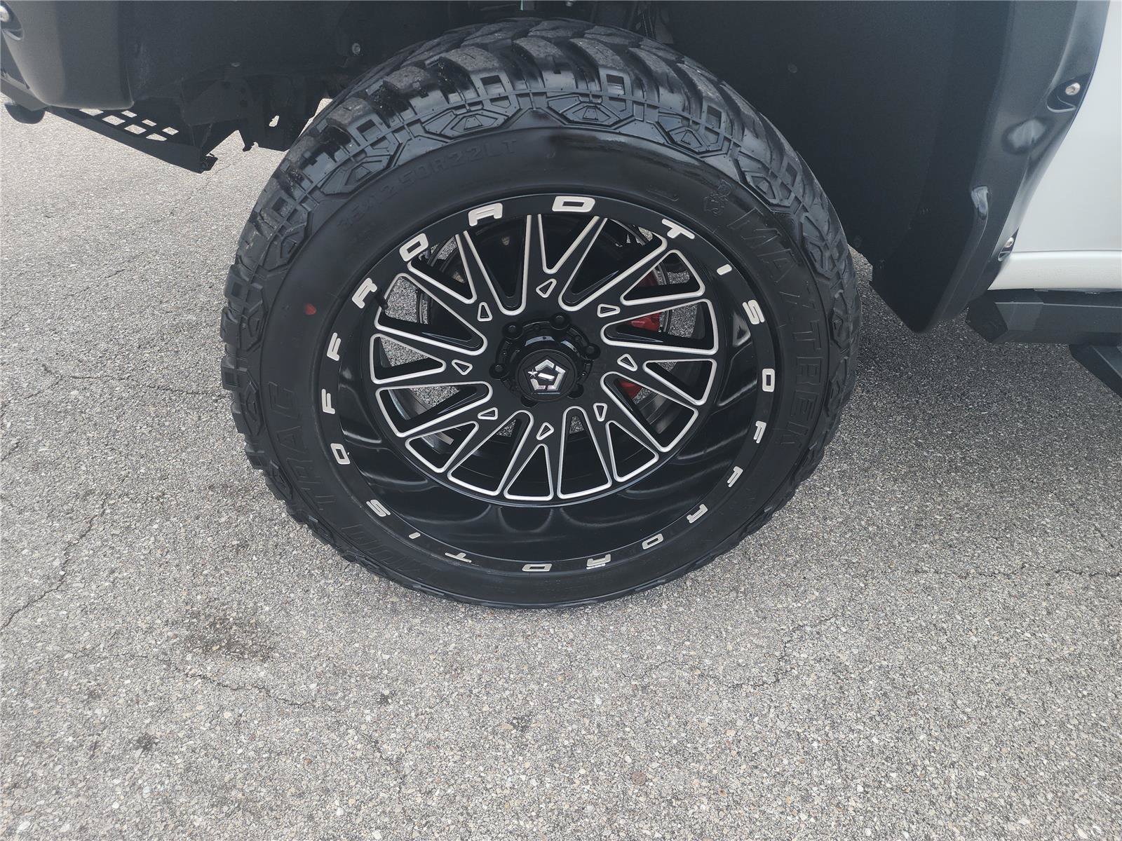 Used 2022 Chevrolet Silverado 1500 Custom w/ Rally Edition RWD image 10