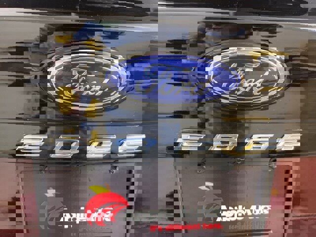 Certified 2023 Ford Edge Titanium image 9