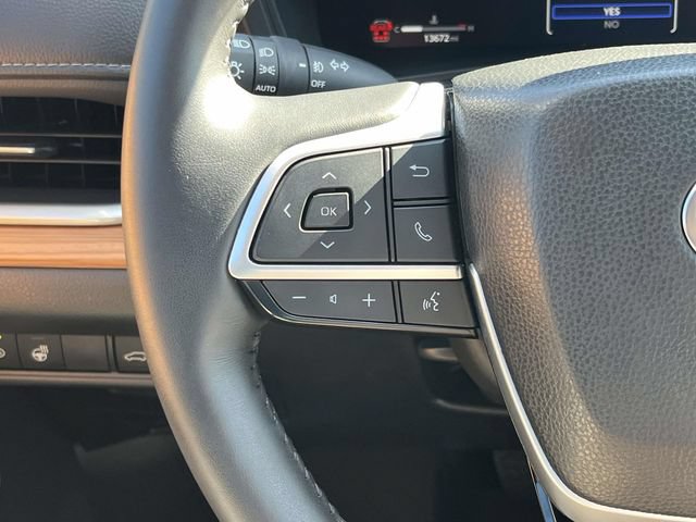 Used 2025 Toyota Grand Highlander AWD image 22