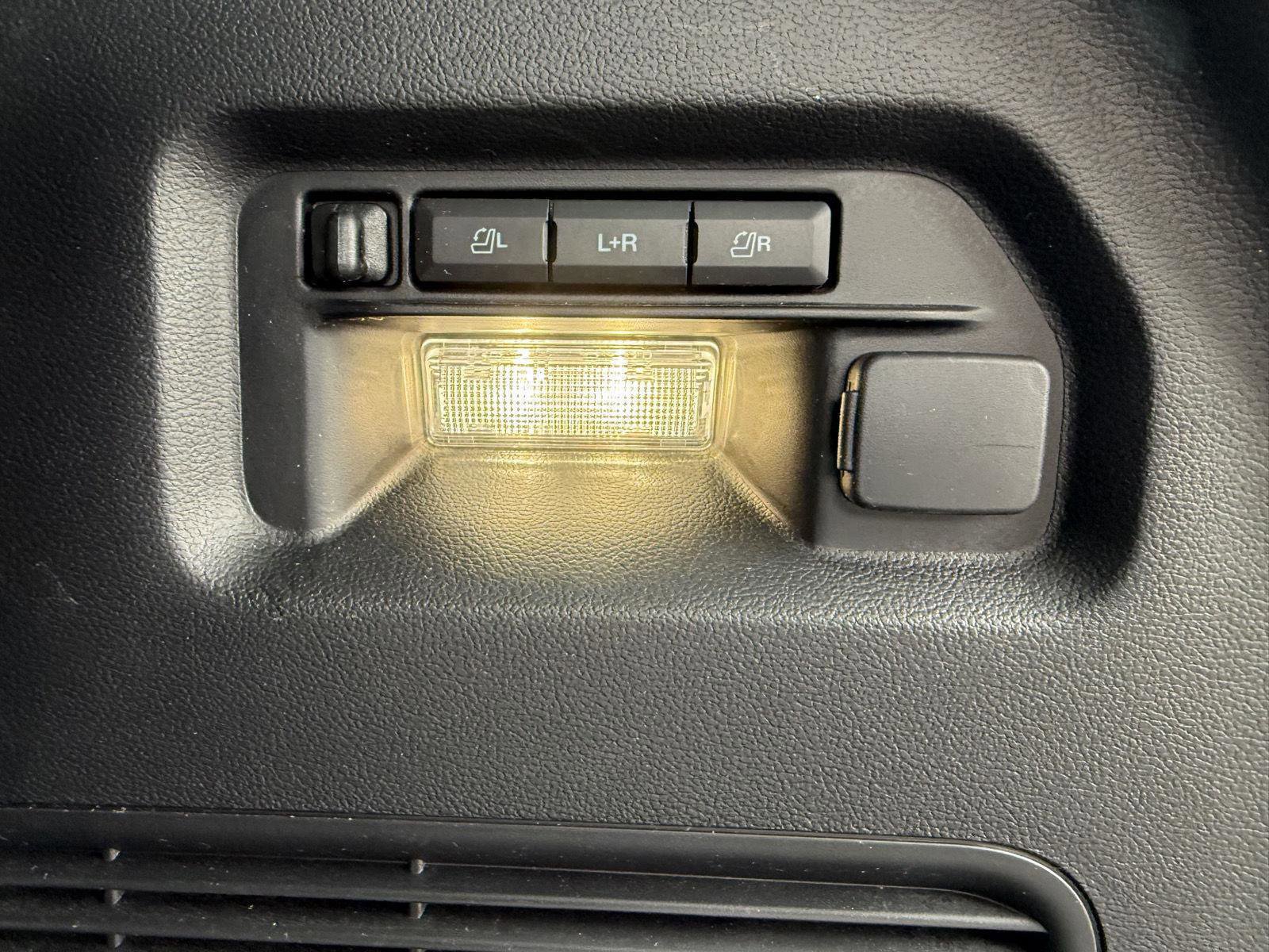 Certified 2023 Ford Explorer ST w/ Equipment Group 401A image 17