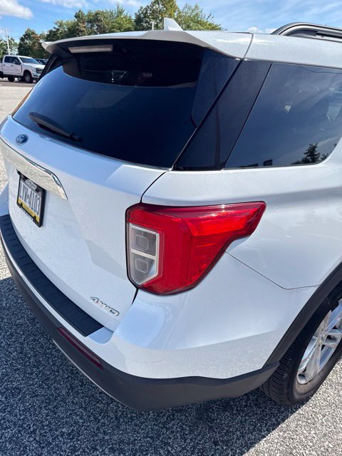 Certified 2022 Ford Explorer XLT w/ Equipment Group 202A AWD/4WD image 19
