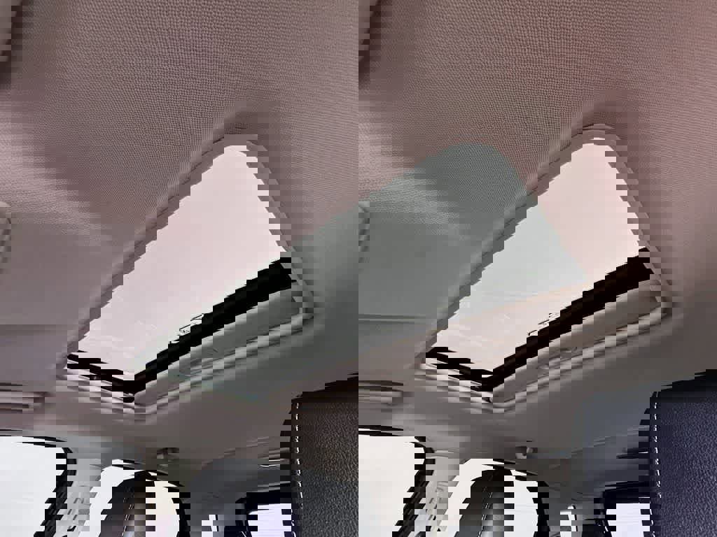 Certified 2021 Ford EcoSport Titanium image 30