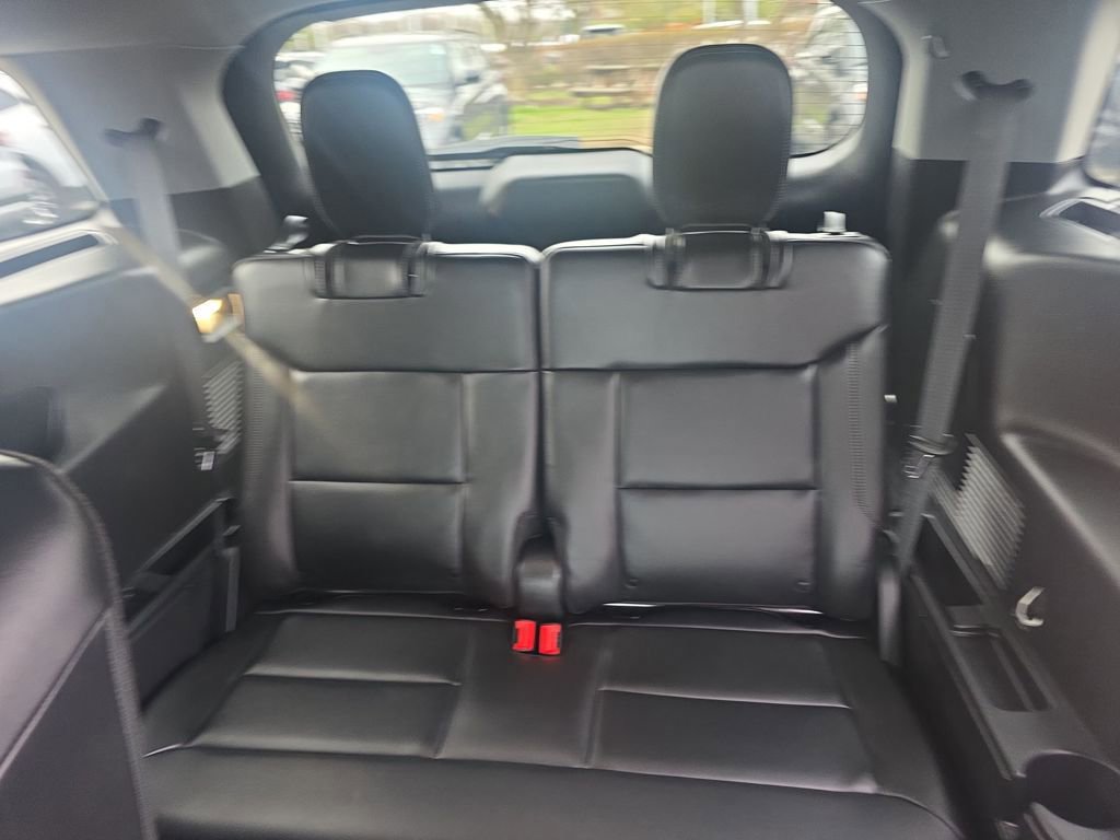 Certified 2024 Ford Explorer XLT w/ Equipment Group 202A image 43