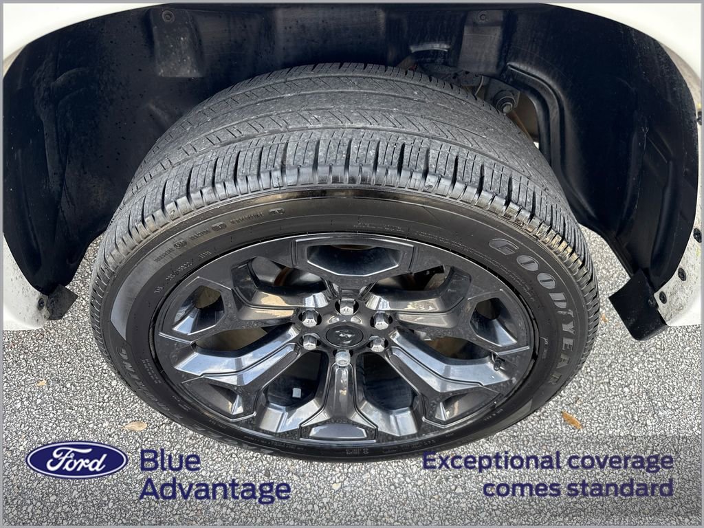 Used 2024 RAM 1500 Limited image 12