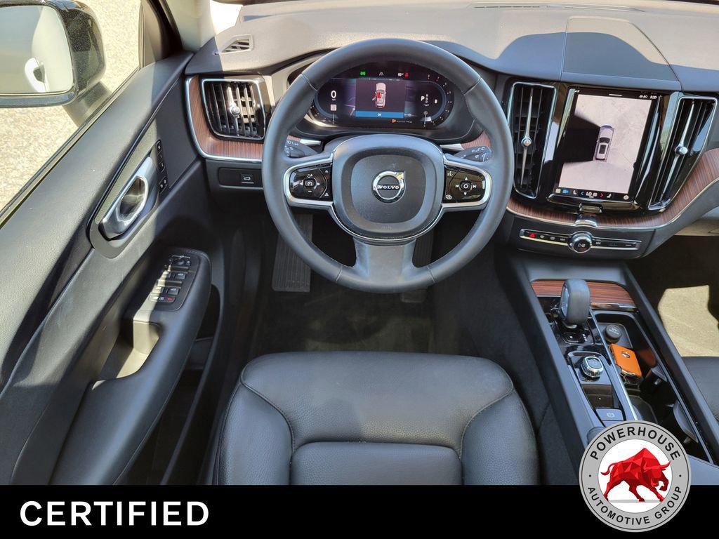 Used 2024 Volvo XC60 B5 Plus AWD/4WD image 20