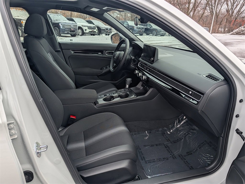 Used 2025 Honda Civic Sport image 8