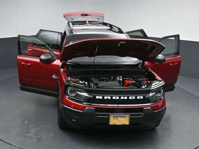 Certified 2025 Ford Bronco Sport Outer Banks w/ Outer Banks Tech Package+ AWD/4WD image 55