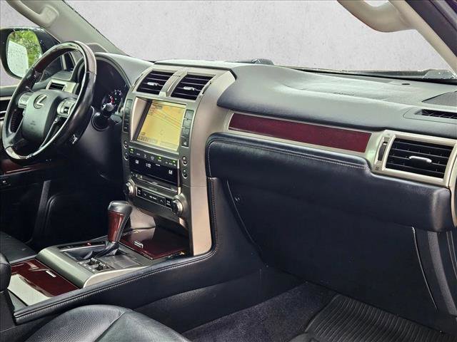 Used 2018 Lexus GX 460 Premium AWD/4WD image 23