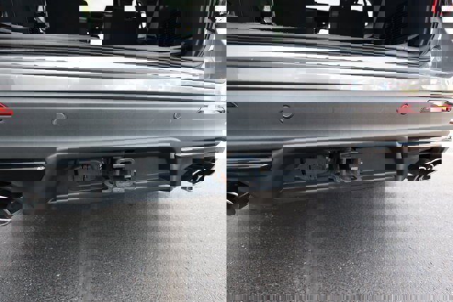 Certified 2022 Ford Explorer ST w/ Equipment Group 401A image 9