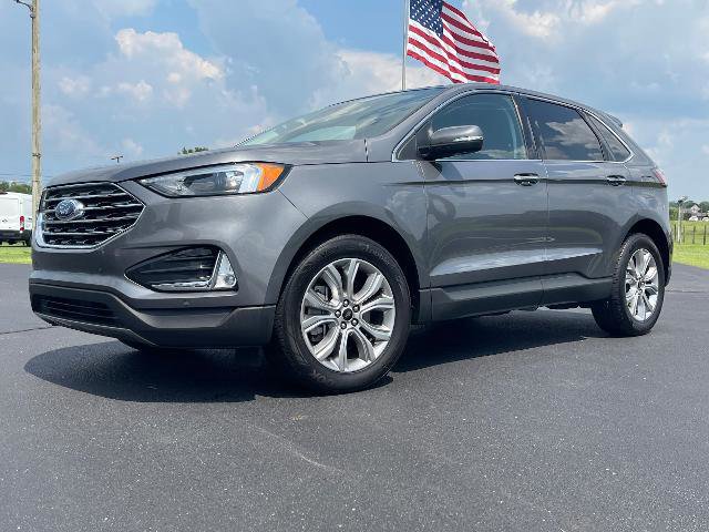 Certified 2024 Ford Edge Titanium image 2