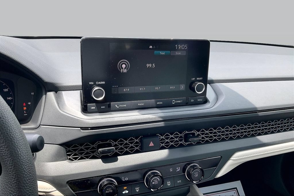Used 2025 Honda Accord LX image 6