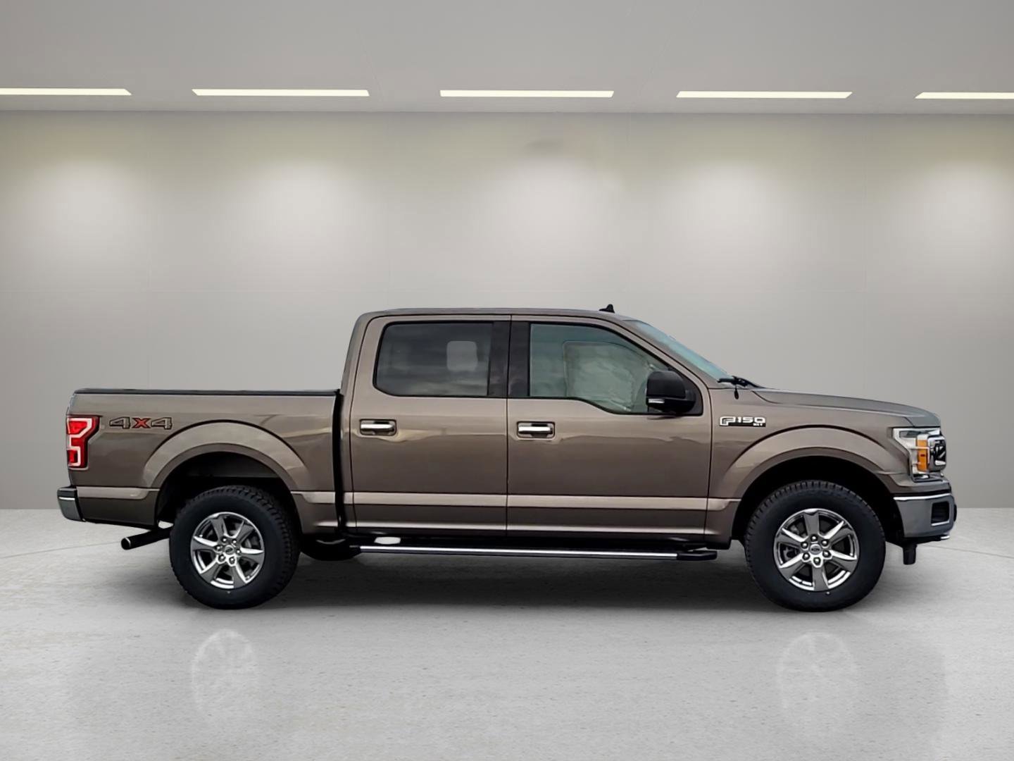 Certified 2019 Ford F150 XLT w/ Equipment Group 302A Luxury image 6