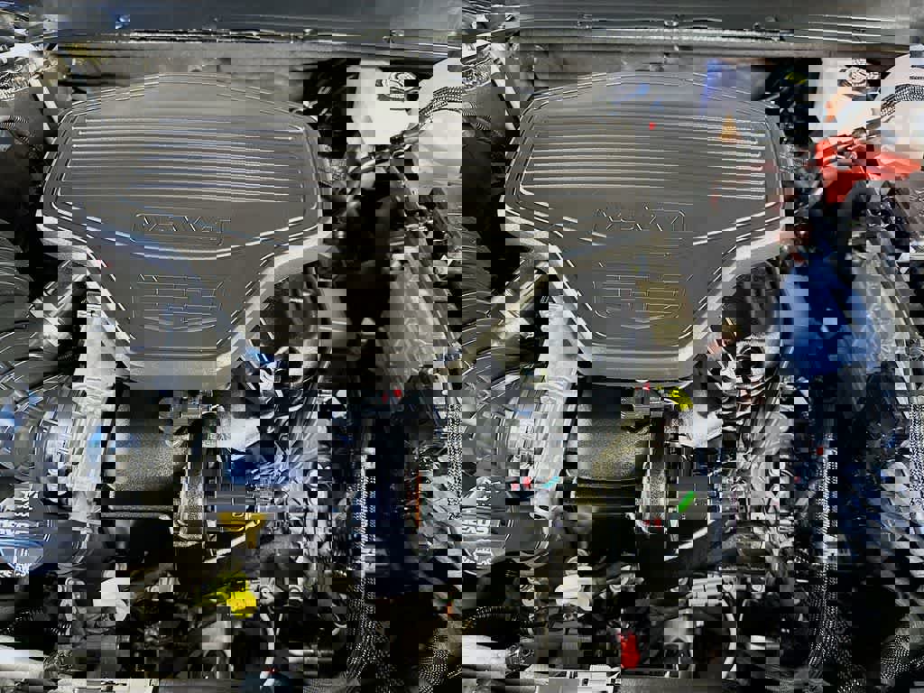 Used 2024 Cadillac XT6 Premium Luxury image 12