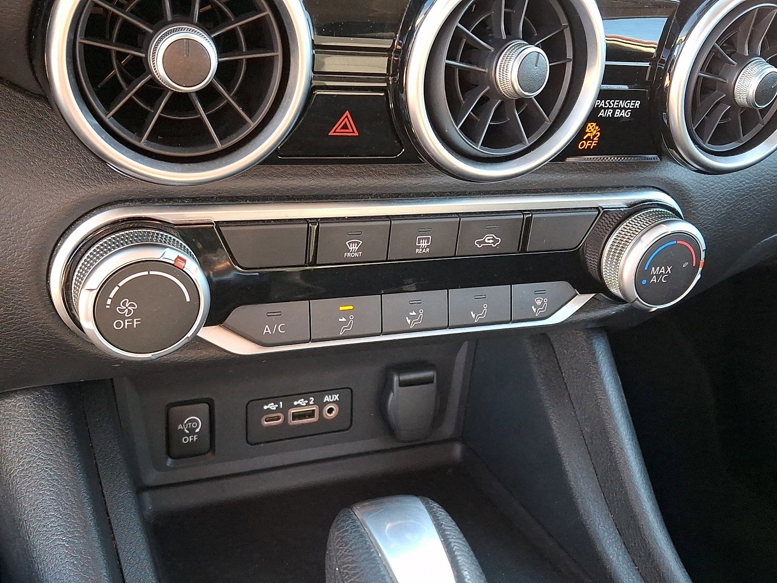 Used 2024 Nissan Sentra SV image 14