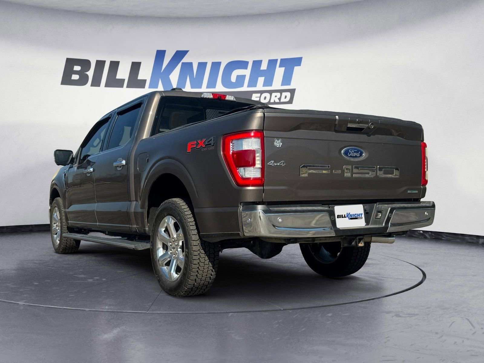 Certified 2022 Ford F150 Lariat w/ Equipment Group 502A High image 3