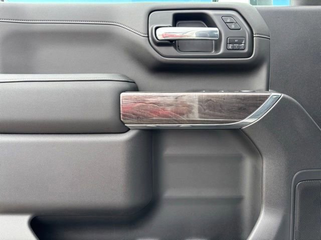 Used 2022 Chevrolet Silverado 2500 LTZ w/ Z71 Off-Road Package image 13